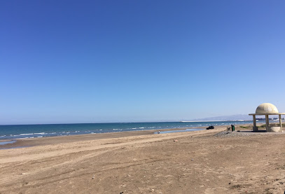 معمل ابحاث جامعة السلطان قابوس - السيب -