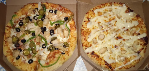 دومينوز بيتزا دومينوز بيتزا - المعبيلة - السيب - +968 7900 0076