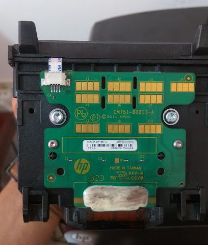 LME قاعدة صحار عمان - ليوا -