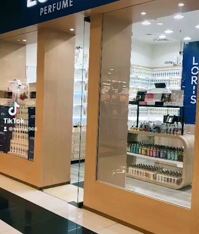 لوريس للعطور السويق - السويق - +968 9381 1666