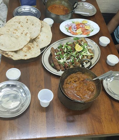 مطعم حوض المسرات - عبري - +968 25 690372