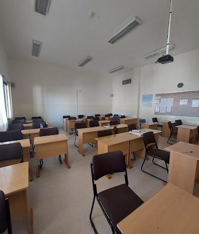 كلية التمريض بالظاهرة - عبري -