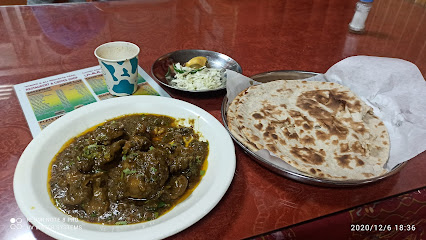 البنجابية دهبها -  - +968 9305 2251