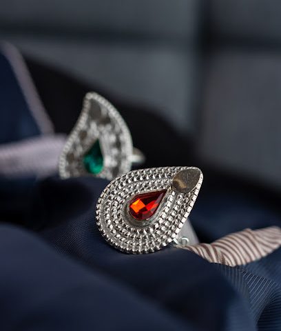 استوديو آكيس - السيب - +968 9310 1000