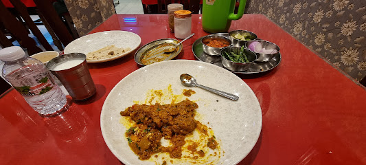 مطعم جانجوتري بيور فيج فرع صلالة - صلالة - +968 7904 9860