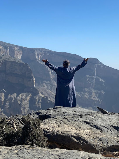 بلو سكايز عمان للسياحة وتأجير السيارات -