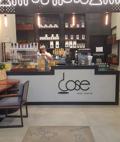 شو بالاس - قصر الاحذية فرع سيتي سنتر - صحار - +968 26 840048