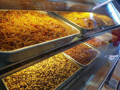 مخبز وتسويق نور الأمين - عبري - +968 9812 2312