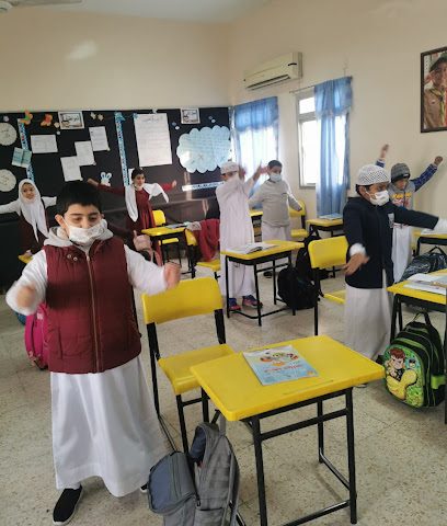 مدرسه الطلائع لتعليم الاساسي (1_4) - البريمي - +968 25 643363