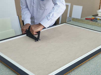 ابن الفارسى للتجارة ذ - مسقط - +968 9932 3495