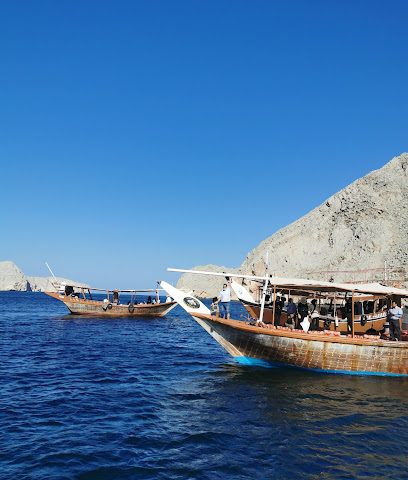 الغوص الاستكشافي في مسندم - خصب - +968 9393 9858