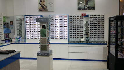 مركز البصريات ، جاردن مول - صلالة - +968 23 201711