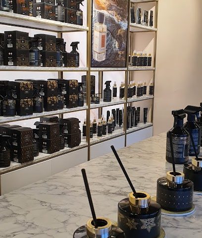 عطر لوريس لوريس للعطور - السيب -