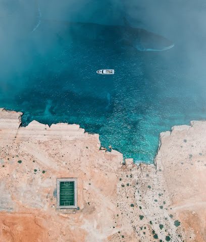 ملعب تيوي لكرة القدم -  -