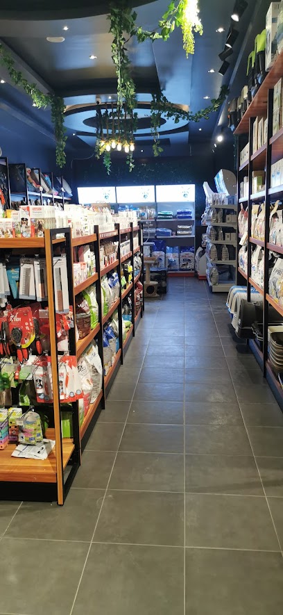 PetZoo Petshop & عيادة بيطرية - Oman|Muscat|Room No 337A|Building no 337