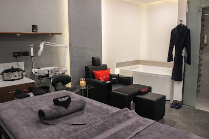 سبالون - هوليداي إن صالون سبالون - هوليداي ان - السيب - +968 24 272723