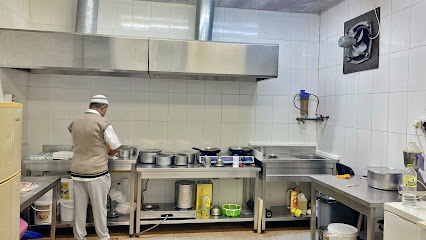 مطعم خليل - فانجا - +968 7807 7927