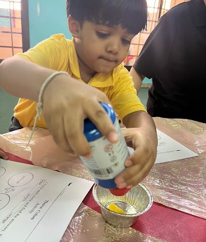 حضانة الزهرة الصغيرة حضانة الزهور الصغيرة - مسقط -