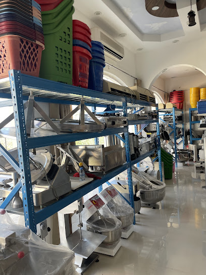 نهضة المراغ للتجارة نهضة المراغ للاشياء المستعملة - Oman|320|Barka souq road Behind|marhaba textiles