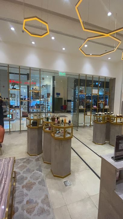 عطور سفر - مسقط جراند مول سفار للعطور - Oman|Muscat|HCR7+23