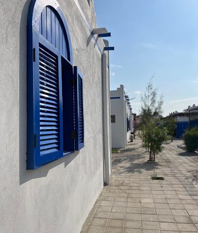 منتجع شاطئ الاشخرة | منتجع شاطئ الأشخرة - الأشخرة - +968 9408 2424