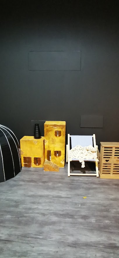 إطار للإنتاج الفني - Oman|Asseb|Al Khoudh St