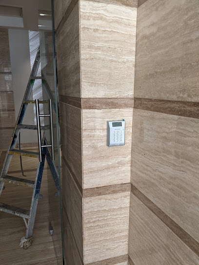 ليوان للاستثمار ذ - Oman|130|3rd Floor Building 511 Way 5007 OM