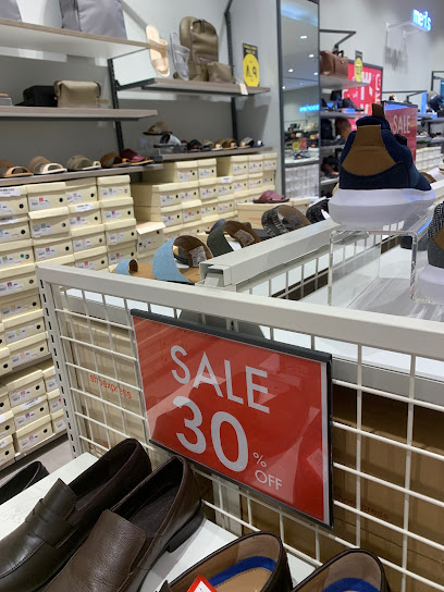 حذاء اكسبرس شو اكسبريس للاحذية - Oman|Seeb|H6XX+W69