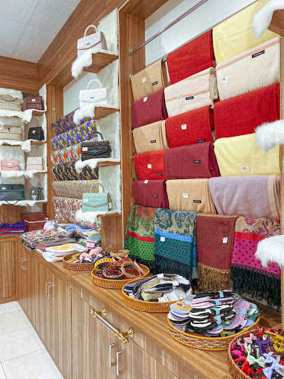 ديفون ادم - Oman|آدم،|9GMQ+M7