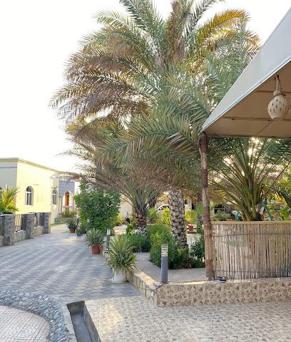 استراحة النعيم (سمائل ، الجيلة ، المسفاة). -  - +968 9661 8188