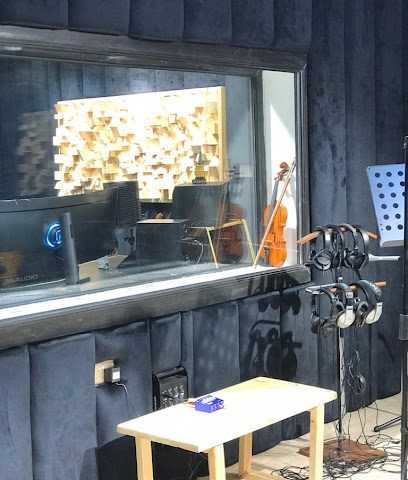 الإدريسي للصوتيات - السيب - +968 9590 5028