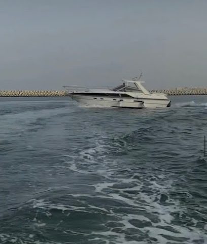 أمواج صحار لليخوت - صحار -