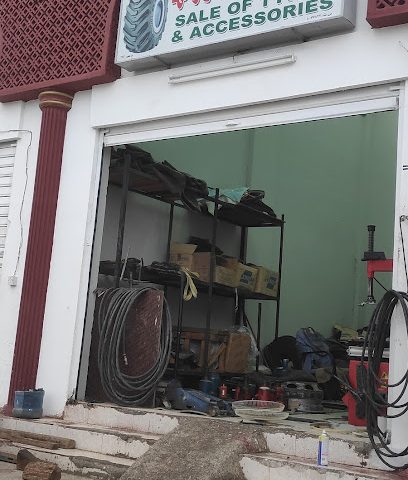 ورشة كواكب الجزيرة للاطارات - صور - +968 9104 4536