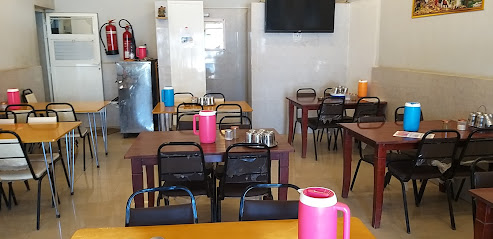 مطعم جانجوتري بيور فيج فرع الصناعي - صلالة صلالة - +968 9800 3362