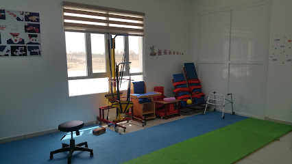 مركز العلاج الطبيعي وإعادة التأهيل ذو الحركتين المجاني - بركاء - +968 9016 1655