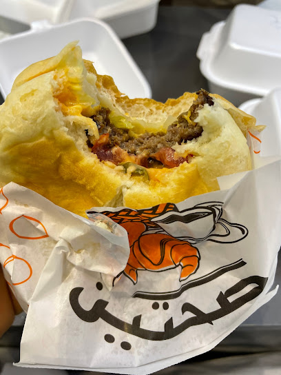 مطعم برغر بن سعيد بن سعيد - Oman|Sohar|9P9W+G4W