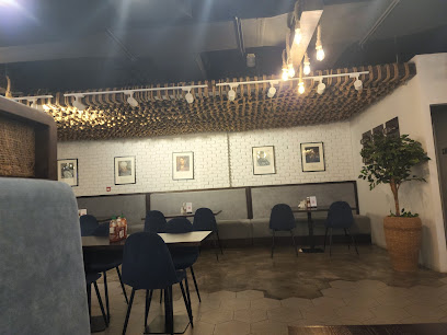 مطعم بايرتس مطعم بايرتس - السيب - +968 7117 7180