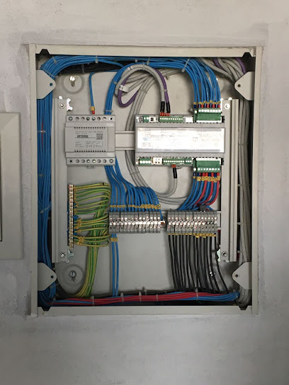 سمساري ذ م م | أنظمة المراقبة والتحكم في الدخول | خدمات تكنولوجيا المعلومات و AMC - Oman|122|Ghala Muscut