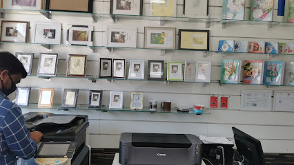 اللوتس الأحمر - مسقط - +968 9626 5112