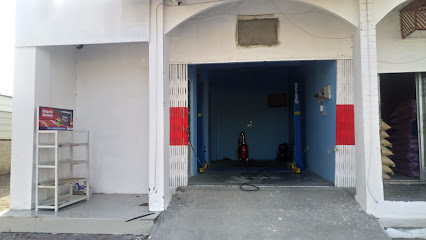 صقور الظاهرة الذهبية لكهرباء السيارات وتغيير الزيت - عبري - +968 9955 7407