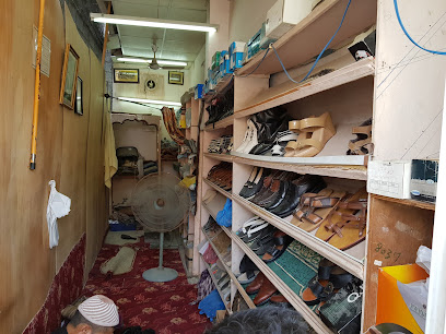 عبد الغفار لتصليح الاحذية والاسكافي - ليوا - +968 9717 6374