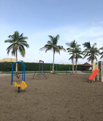 منتزة الكرنيش البحري - صحار -