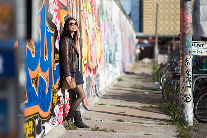 Treehouse Photography Studio من تارا أتكينسون - مسقط - +968 7938 5454