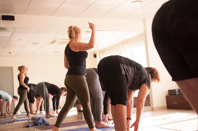 استوديوهات ياما يوجا مسقط - مسقط - +968 7190 6060