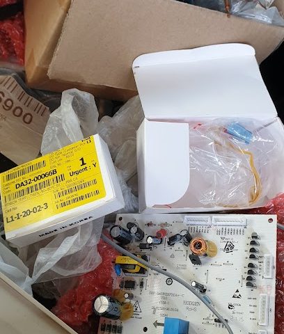 الموالح - السيب - +968 9942 8606