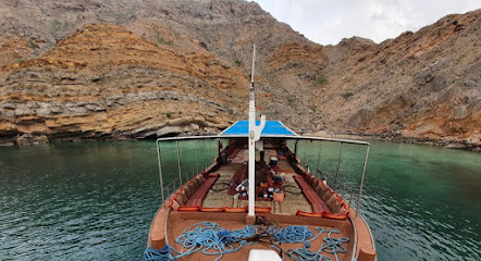 ميناء خصب ميناء خصب (رحلة بحرية) مسندم عمان رحلة يوم كامل ونصف يوم - خصب - +968 9210 3957