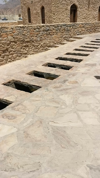 مسابح للرجال - Oman|WMF8+GR5، بركة الموز،