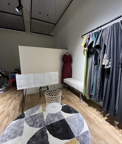 سما المعاول للعبايات سما المعاول للعبايات - بركاء - +968 7997 5527