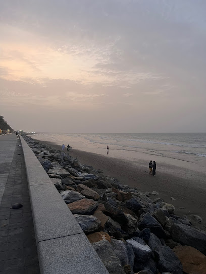 ملعب الحيل الجنوبي لكرة القدم - Oman|Seeb|2511 Way|J6FG+WP8