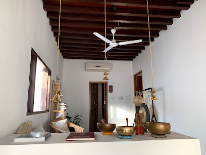 يوجا السلام الفضاء -  - +968 9421 5946